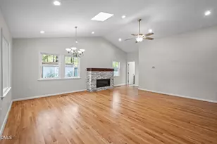 113 Landsbury Dr, Durham, NC 27707 - Photo 22