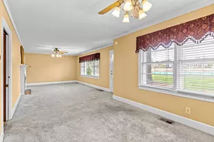 8413 Fayetteville Rd, Raleigh, NC 27603 - Photo 10