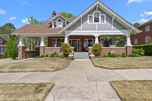 304 Summitt Dr, Sanford, NC 27330 - Photo 1