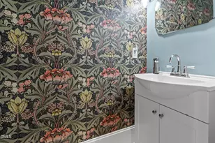 304 Summitt Dr, Sanford, NC 27330 - Photo 18