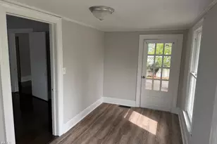 702 W Main St, Benson, NC 27504 - Photo 10