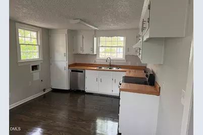 702 W Main Street, Benson, NC 27504 - Photo 14