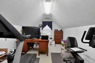 9220 Garnet Field Ct, Charlotte, NC 28269 - Photo 22