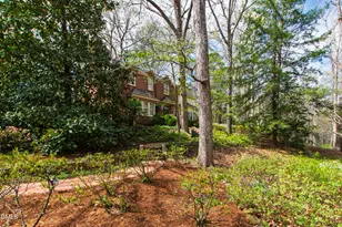 223 Hillcrest Cir, Chapel Hill, NC 27514 - Photo 6