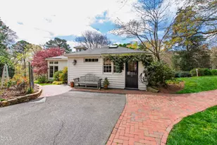 223 Hillcrest Cir, Chapel Hill, NC 27514 - Photo 56