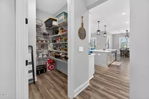 624 Long Lake Dr, Fuquay Varina, NC 27526 - Photo 22