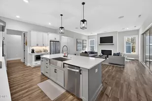 624 Long Lake Dr, Fuquay Varina, NC 27526 - Photo 18