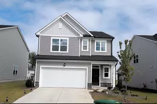 1631 Chestnut Tree Dr, Fuquay-Varina, NC 27526 - Photo 1