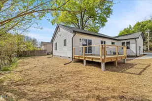 402 Poplar St, Graham, NC 27253 - Photo 36