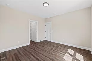 402 Poplar St, Graham, NC 27253 - Photo 26