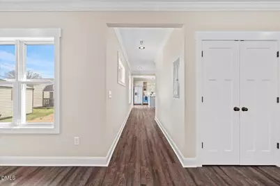 402 Poplar Street, Graham, NC 27253 - Photo 14