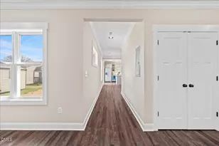 402 Poplar St, Graham, NC 27253 - Photo 14