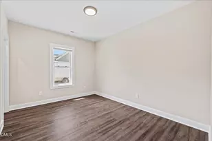 402 Poplar St, Graham, NC 27253 - Photo 34