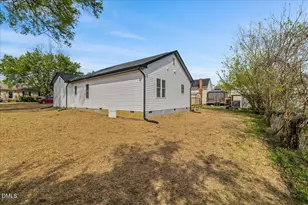 402 Poplar St, Graham, NC 27253 - Photo 44