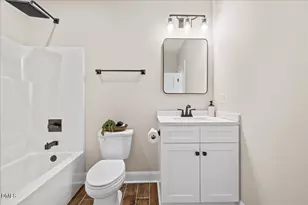 402 Poplar St, Graham, NC 27253 - Photo 28