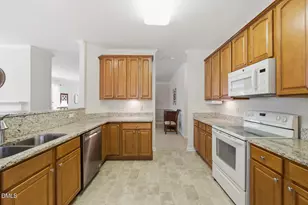 332 Indian Elm Ln, Cary, NC 27519 - Photo 2