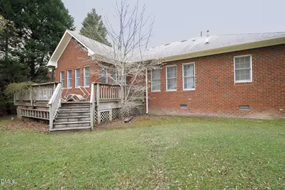 129 Southern Hills Drive, New Bern, NC 28562 - Photo 4