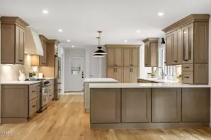 1023 Cleland Dr, Chapel Hill, NC 27517 - Photo 18