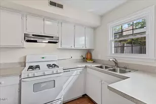 3726 Jamestown Cir, Raleigh, NC 27609 - Photo 18