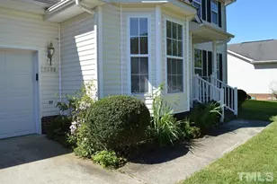 2306 Nutting Ln, Apex, NC 27523 - Photo 2