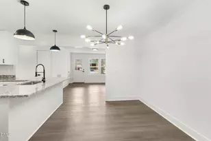 804 NW Lakecrest Dr, Fayetteville, NC 28301 - Photo 14