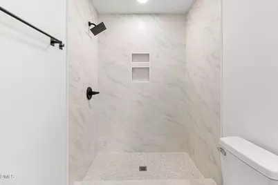 804 NW Lakecrest Drive, Fayetteville, NC 28301 - Photo 20