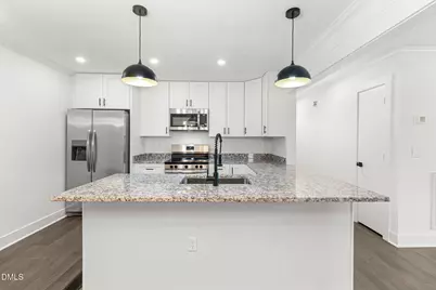 804 NW Lakecrest Drive, Fayetteville, NC 28301 - Photo 8