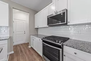 755 Creekway Dr, Fuquay Varina, NC 27526 - Photo 4
