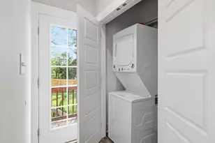 1008 Holloway St, Durham, NC 27701 - Photo 24