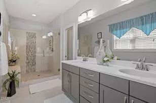 1859 Lake Glen Dr, Fuquay-Varina, NC 27526 - Photo 10