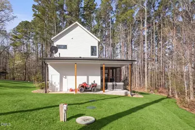 401 Oakwood Lane, Roxboro, NC 27574 - Photo 8