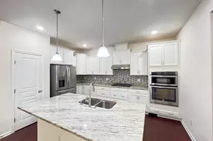 1610 Cary Reserve Dr, Cary, NC 27519 - Photo 4