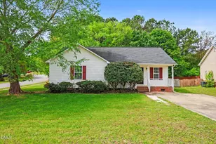 956 S Philwood Ct, Fuquay-Varina, NC 27526 - Photo 1