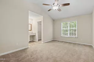 956 S Philwood Ct, Fuquay-Varina, NC 27526 - Photo 8