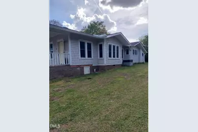 610 S Wakefield Street, Zebulon, NC 27597 - Photo 4