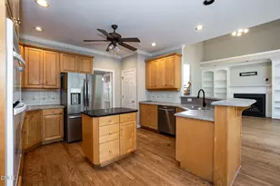 102 Langshire Ct, Apex, NC 27502 - Photo 32