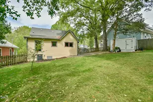 1918 Hart St, Durham, NC 27703 - Photo 8