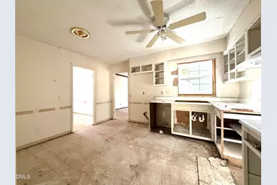 5834 Shamrock Road, Durham, NC 27713 - Photo 4