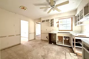 5834 Shamrock Rd, Durham, NC 27713 - Photo 4