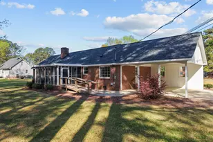 200 E Pope Ave, Kenly, NC 27542 - Photo 4