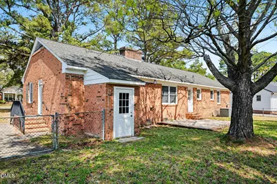 1506 Hart, Goldsboro, NC 27530 - Photo 14