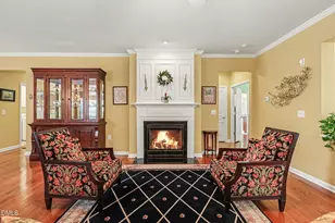 904 Peltier Dr, Cary, NC 27519 - Photo 16