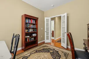 904 Peltier Dr, Cary, NC 27519 - Photo 32