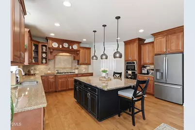 113 Cross Oaks Place, Holly Springs, NC 27540 - Photo 8