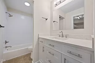 1031 Nicholwood Dr, Raleigh, NC 27605 - Photo 4