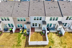 18 Clear Bead Ct, Clayton, NC 27527 - Photo 2