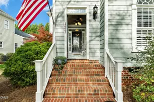 1621 Elegance Dr, Raleigh, NC 27614 - Photo 4