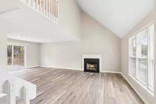 2816 Thurrock Dr, Apex, NC 27539 - Photo 6