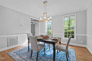 102 Ellsworth Pl, Chapel Hill, NC 27516 - Photo 22