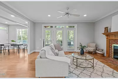 102 Ellsworth Place, Chapel Hill, NC 27516 - Photo 10